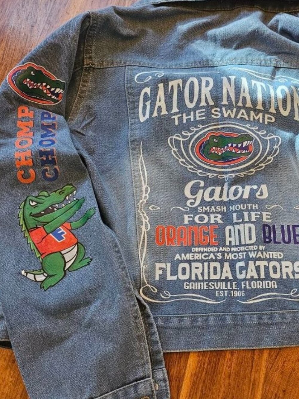 Florida Gators Denim Jean Short Jacket with Removable Hoodie Size S/M Women - Picture 13 of 14
